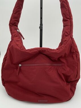 Athleta Deep Red Padded Nylon Gym/Shoulder Bag- Read